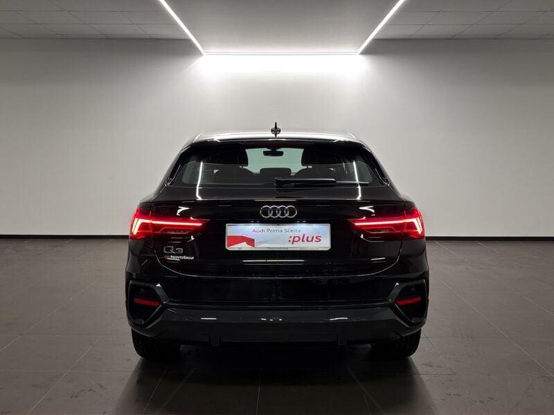 Audi Q3 Audi Sportback Business Plus 35 TFSI 110(150) kW(CV) S tronic
