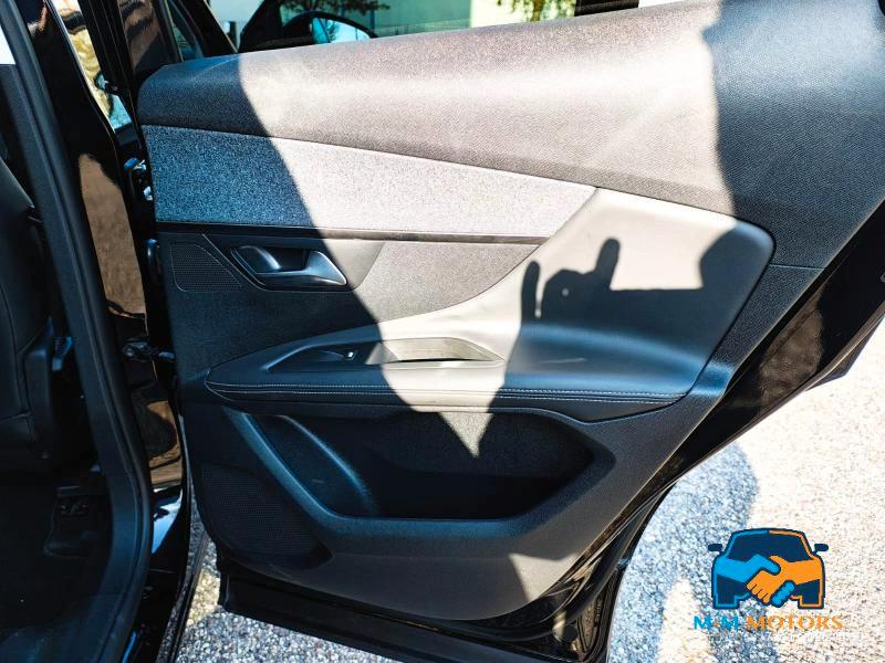 Peugeot 3008 3008 1.5 bluehdi Allure s&s 130cv eat8