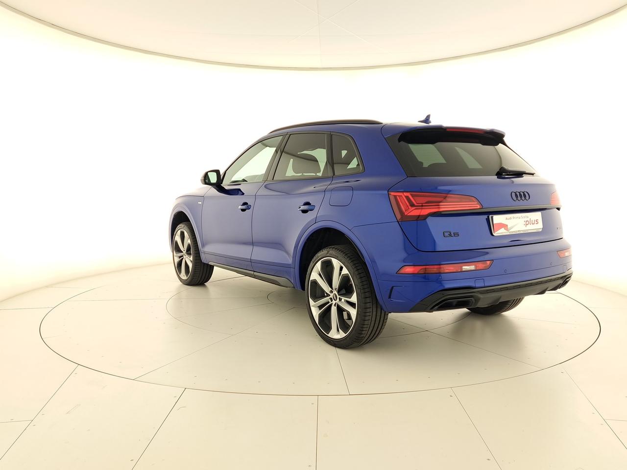 Audi Q5 50 2.0 tfsi e identity black quattro s-tronic