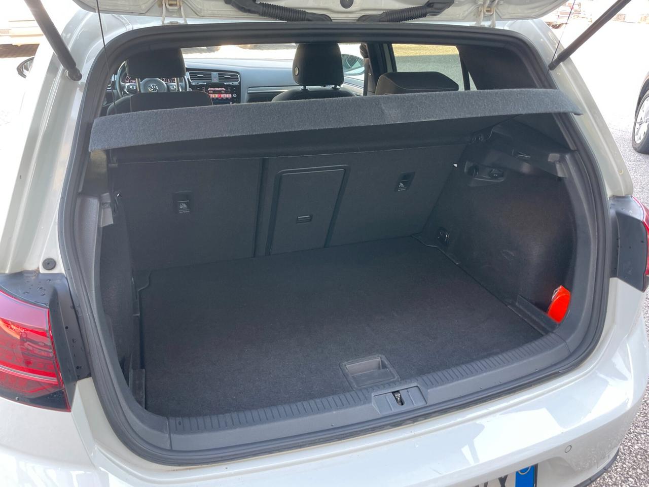 Volkswagen Golf 7.5 GTD 2.0 TDI DSG 5p.