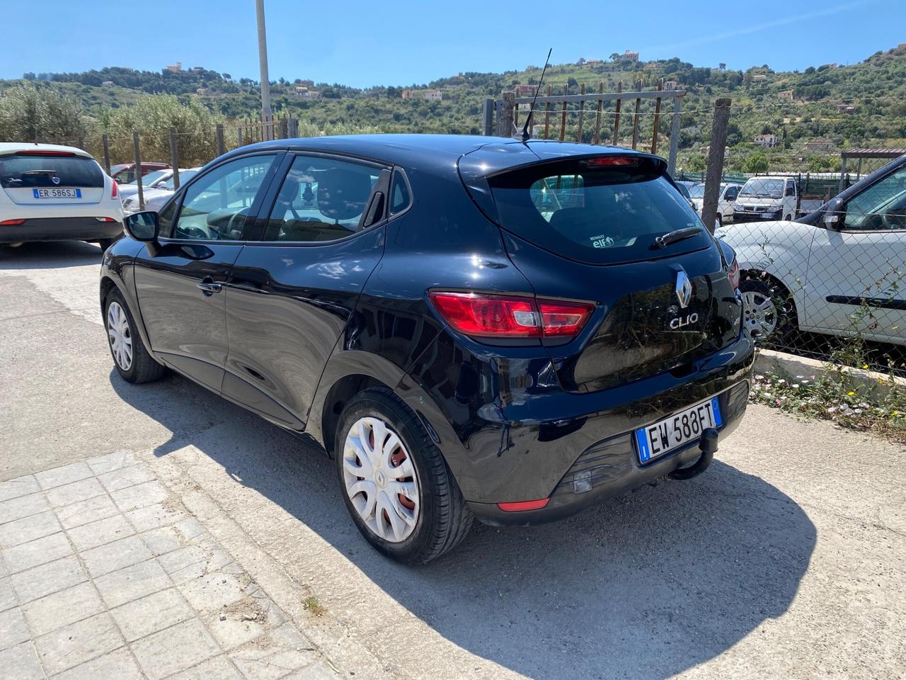 Renault Clio 1.5 dCi 8V 90CV GANCIO DI TRAINO