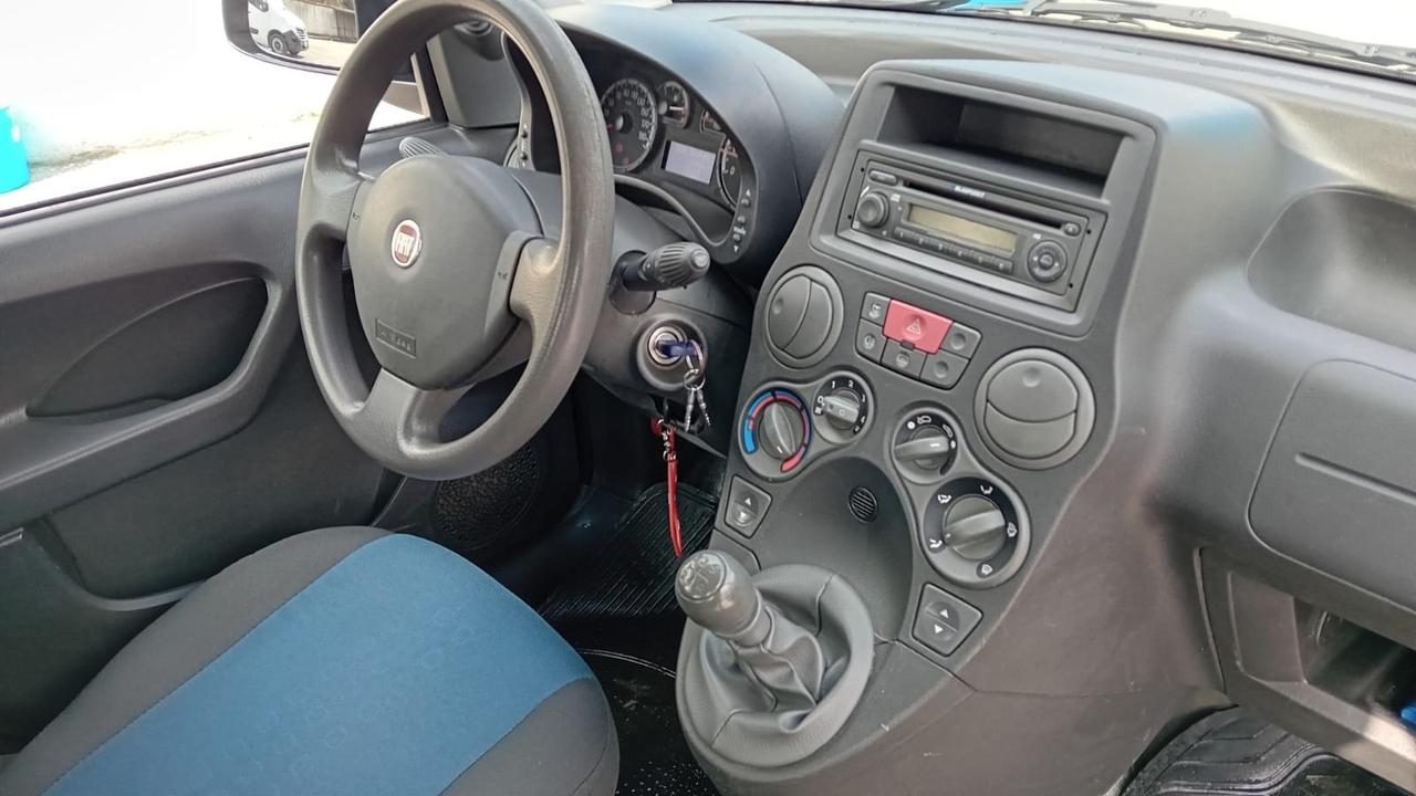 Fiat Panda 1.3 mjt/75cv-full-2011