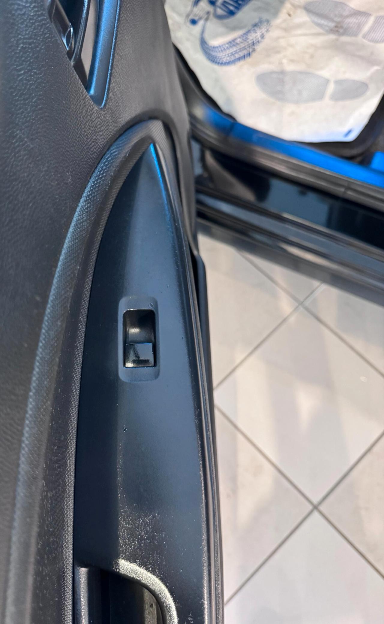 Mitsubishi Space Star 1.0 cleartec Intense bi-fuel Gpl