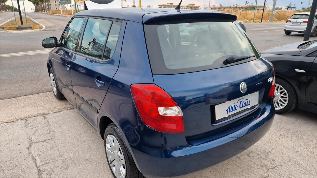 Skoda Fabia 1.2 12V 70CV 5p. Style
