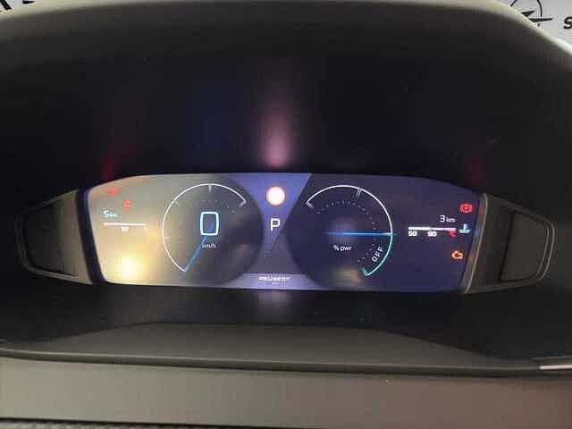 Peugeot 208 Hybrid 136 e-DCS6 Allure