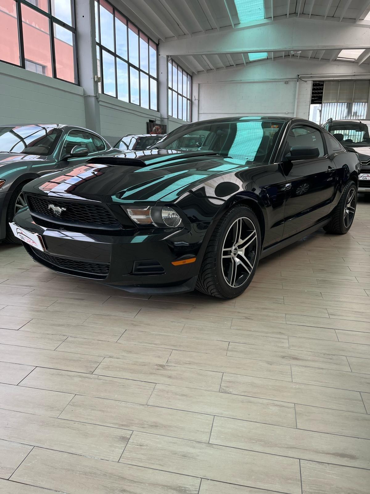 Ford Mustang Ford Mustang 3.7 V6 305Cv