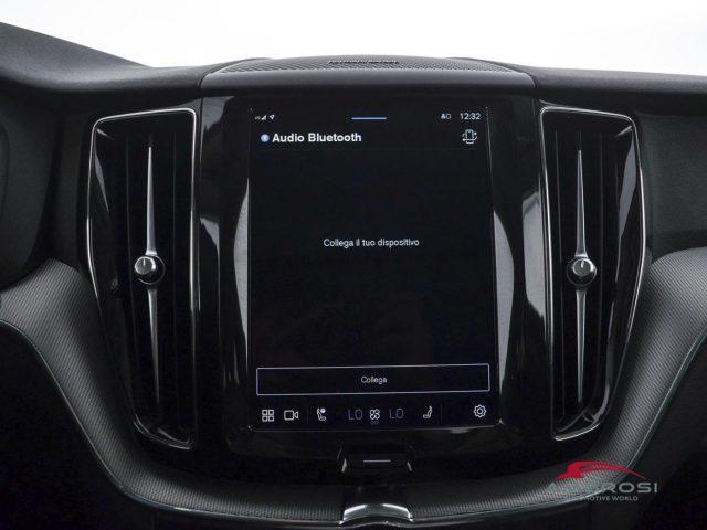 VOLVO XC60 B4 (d) AWD automatico Plus Dark- AUTOCARRO N1