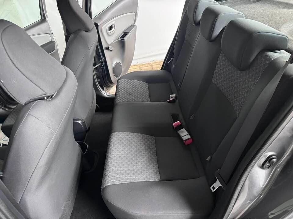 Toyota Yaris 1.4 D-4D 5 porte