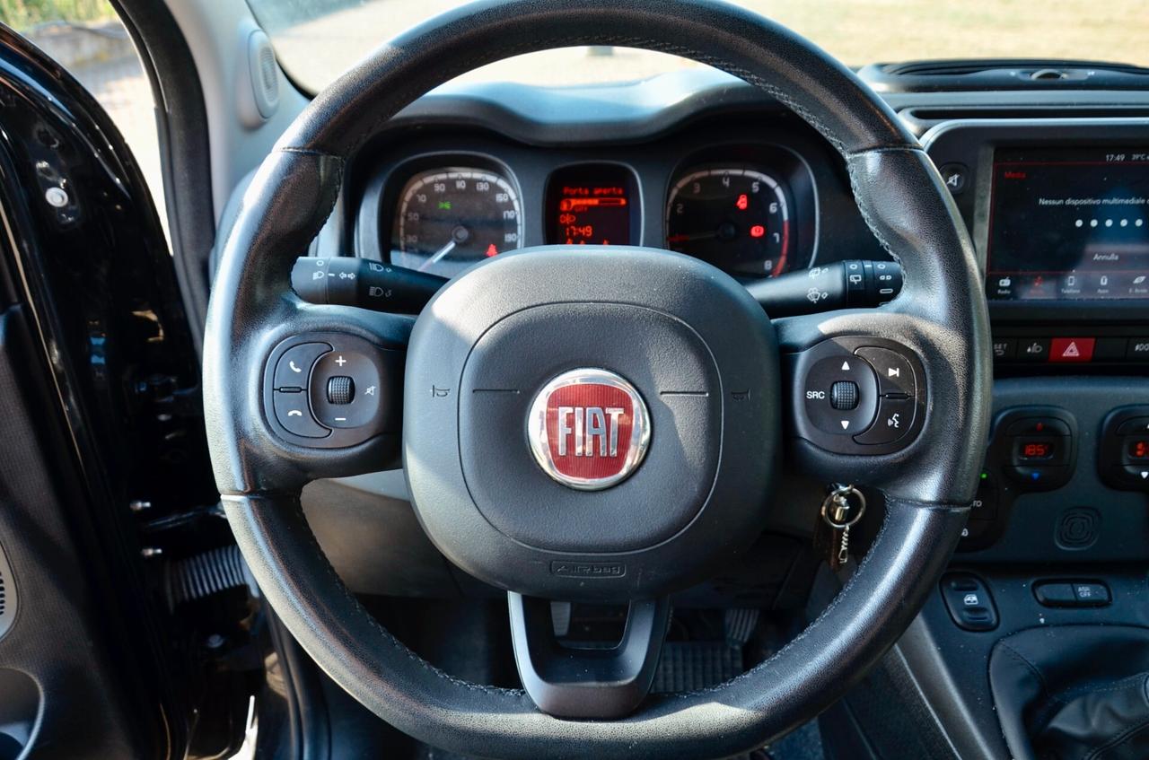 FIAT PANDA 1.0 FIREFLY 60cv MILD HYBRID CROSS, EURO 6D, APPLE - ANDROID, CLIMA AUTOMATICO, PERMUTE