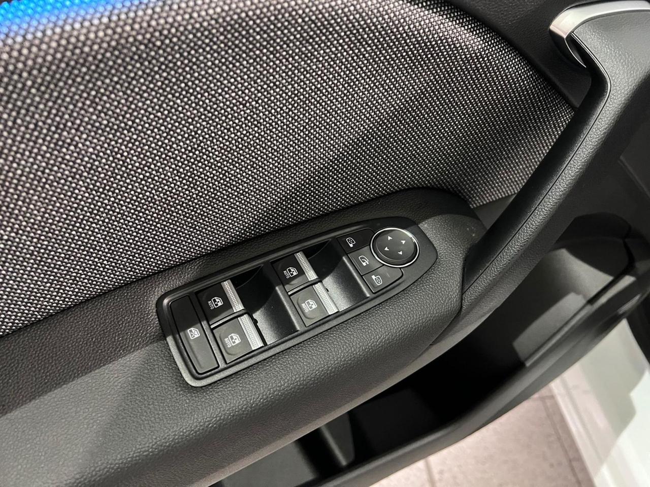 RENAULT Captur II 2024 1.0 eco-g Techno 100cv - PACK TECHNO + NAVIGATION