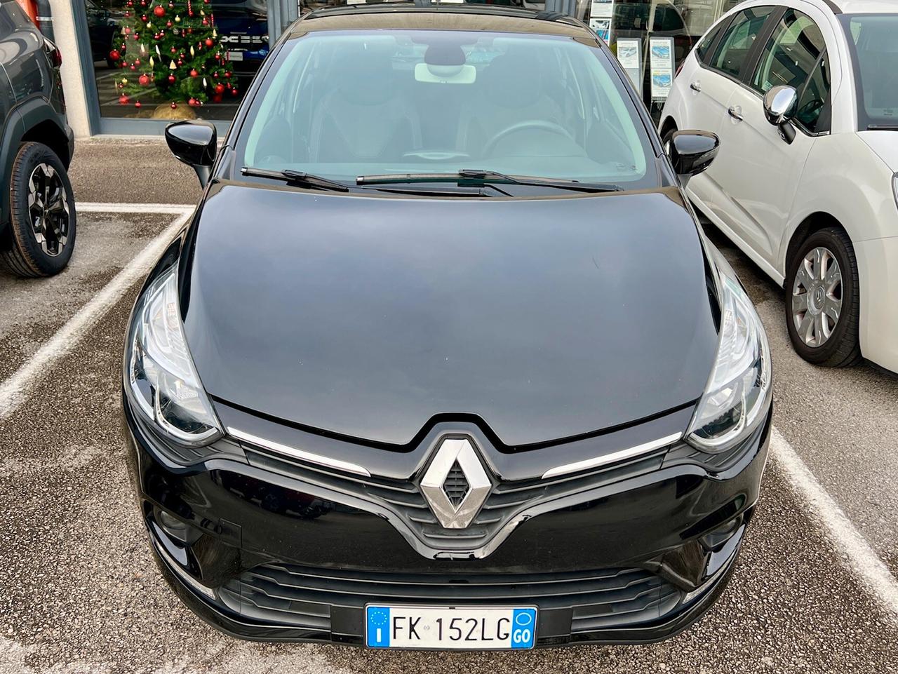 Renault Clio 1.2 75CV 5 porte Zen