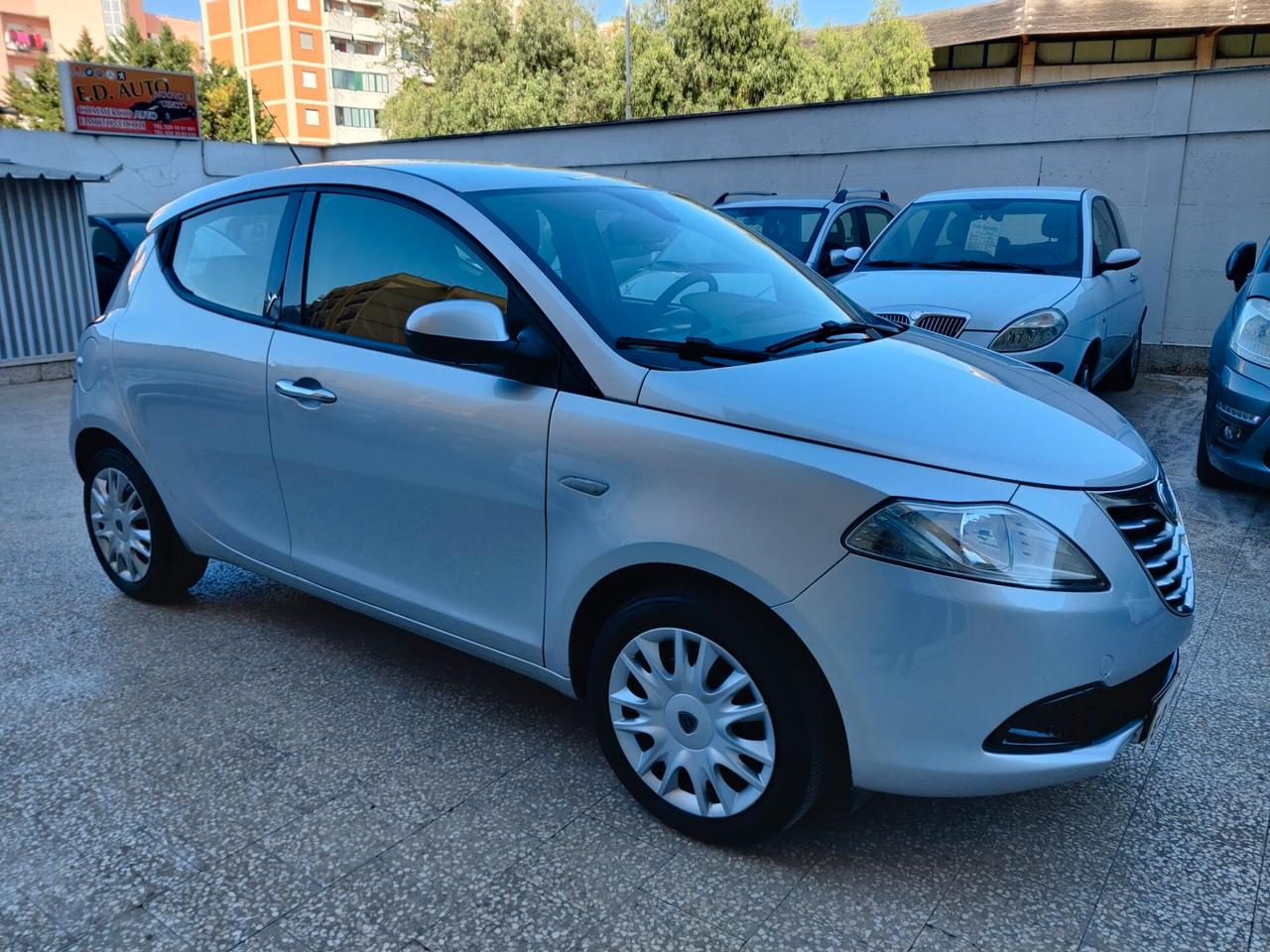 Lancia Ypsilon 1.2 Benzina