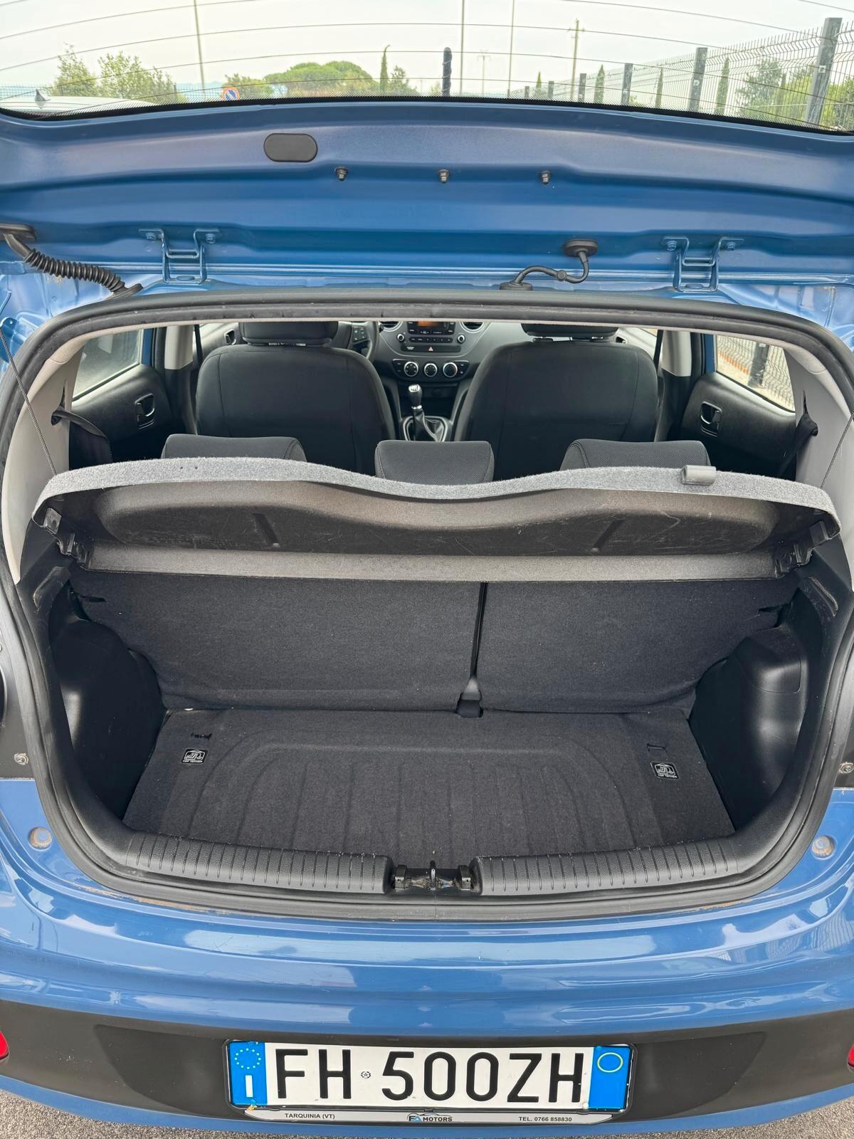 Hyundai i10 1.0 - 2017 - SOLO 60000KM
