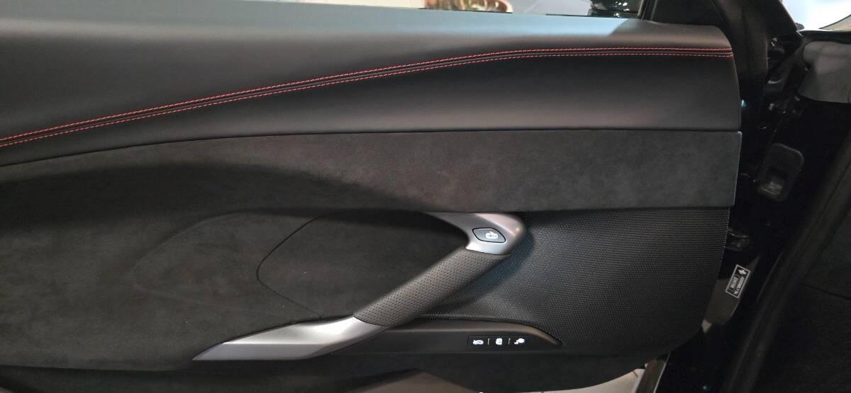 Ferrari 296 GTS *NUOVA - DEMO EXTRACAMPIONARIO *