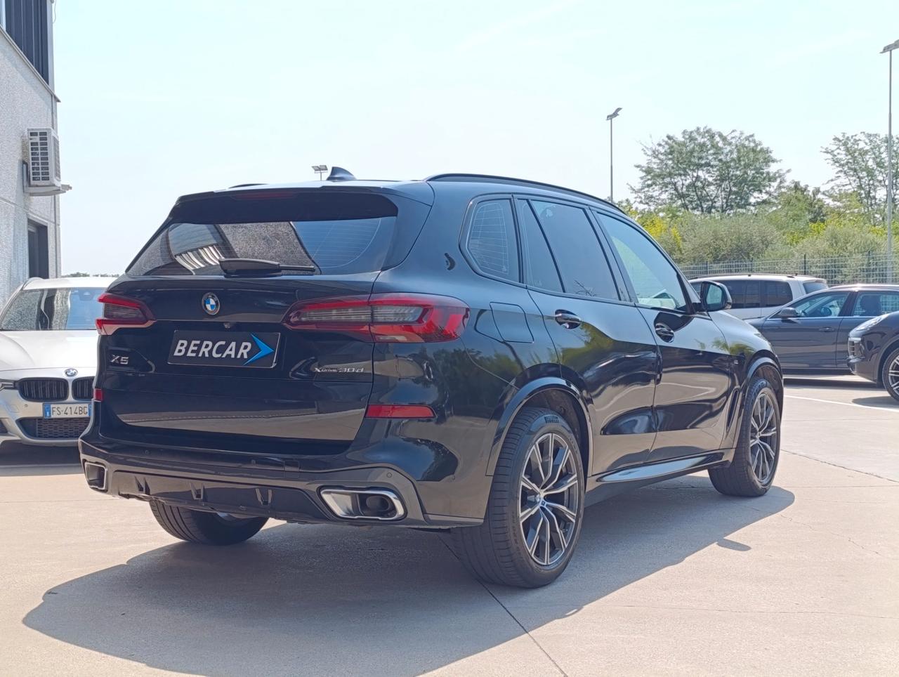 BMW X5 xdrive30d mhev 48V Msport auto