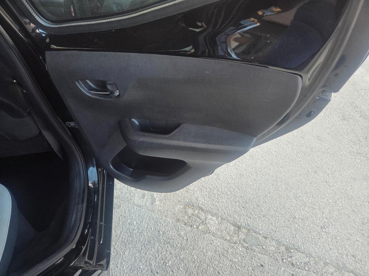 TOYOTA AYGO 1.0 BENZ 70 CV AUTOMATICA KM CERTIFICATI