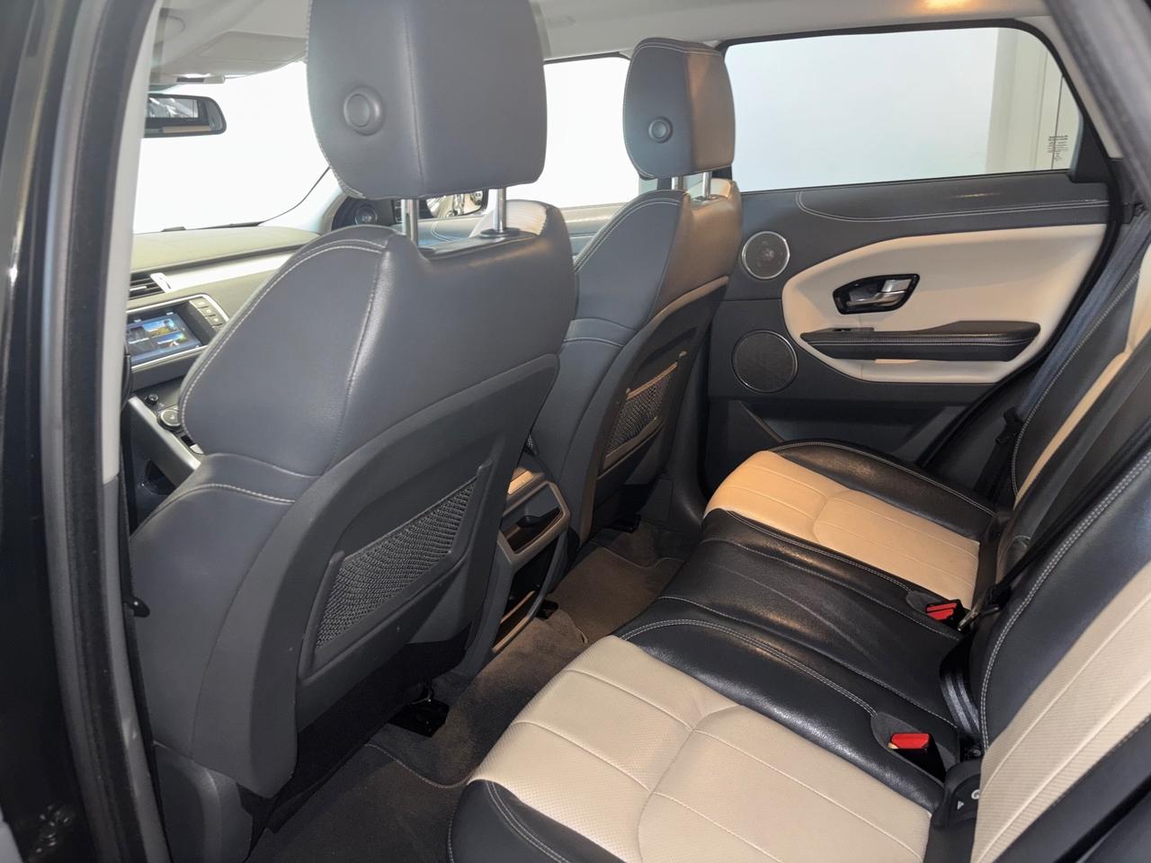 Range Rover Evoque 2.0 TD4 AUTOBIOGRAPHY FULL OPTIONAL