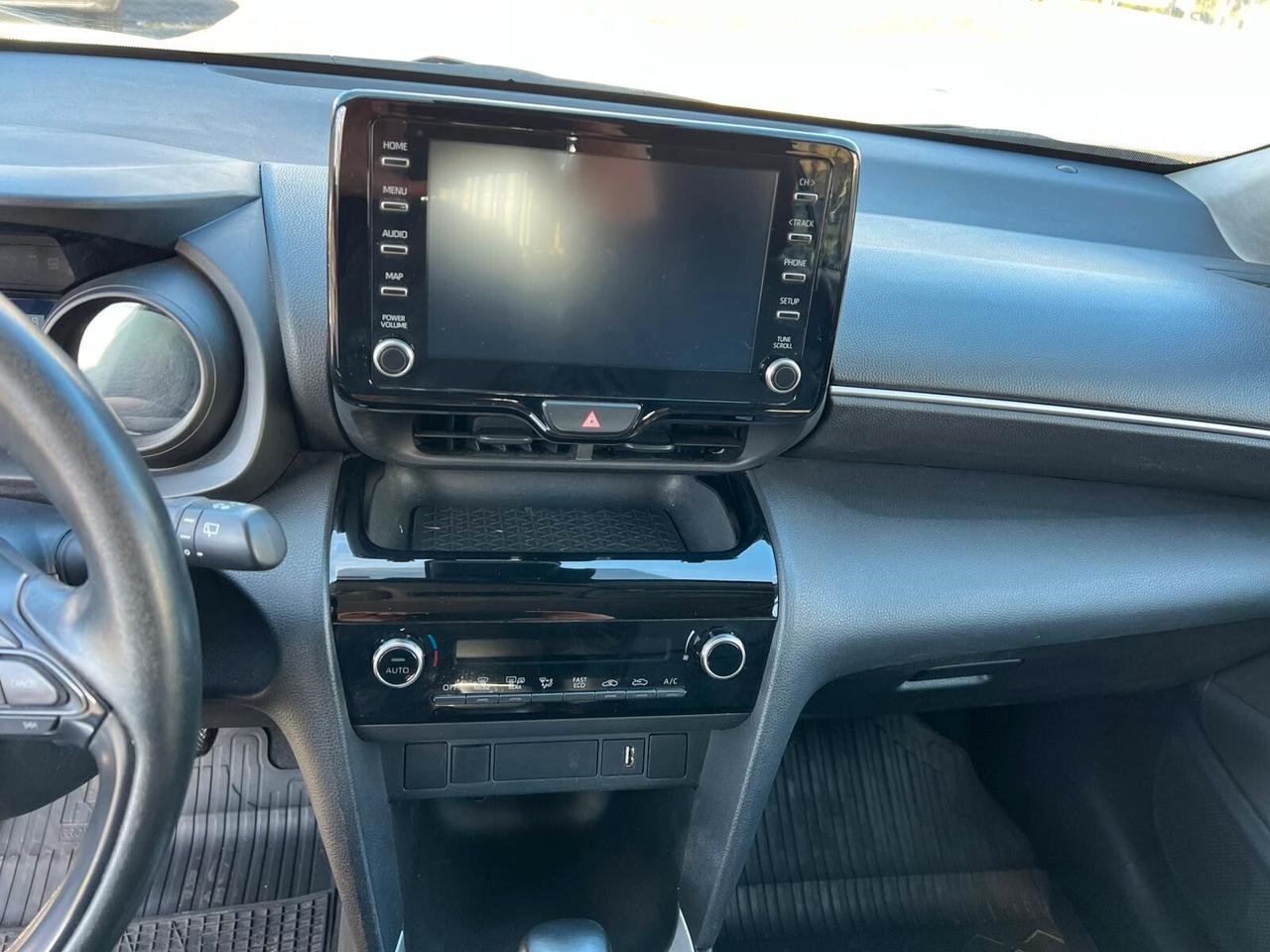 Toyota Yaris Cross 1.5 Hybrid 5p. E-CVT Business