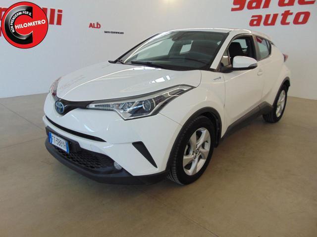 TOYOTA C-HR 1.8 Hybrid E-CVT Business