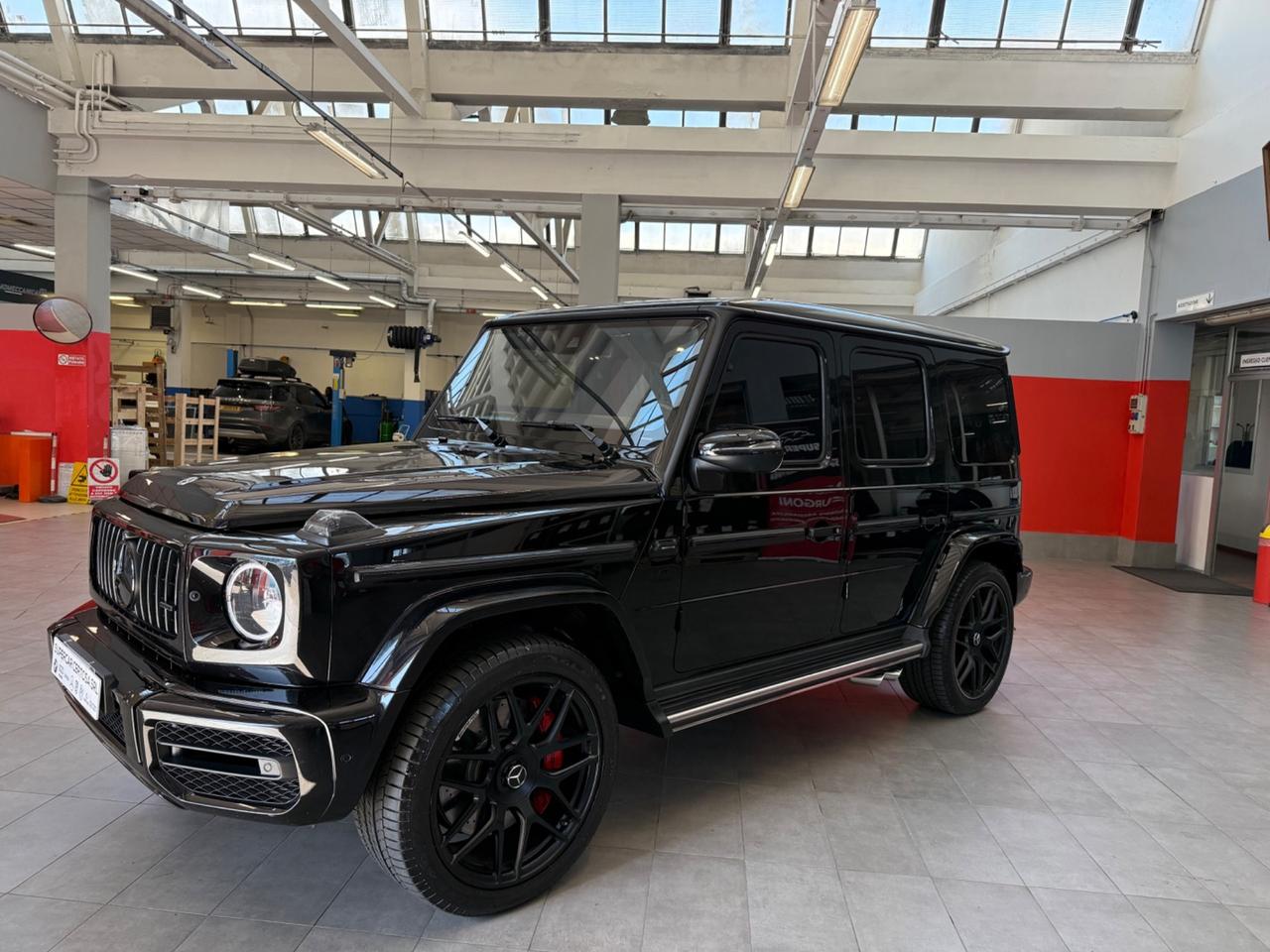 Mercedes-benz G 63 AMG Premium Plus G MANUFAKTUR 585cv