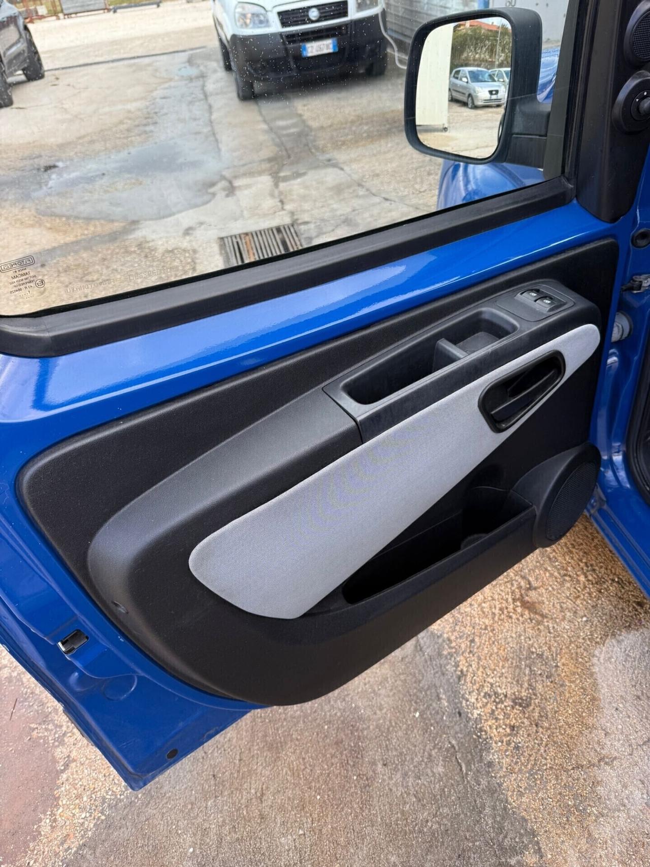 Fiat Qubo 5posti 1.4 Natural Power NEOPATENTATI