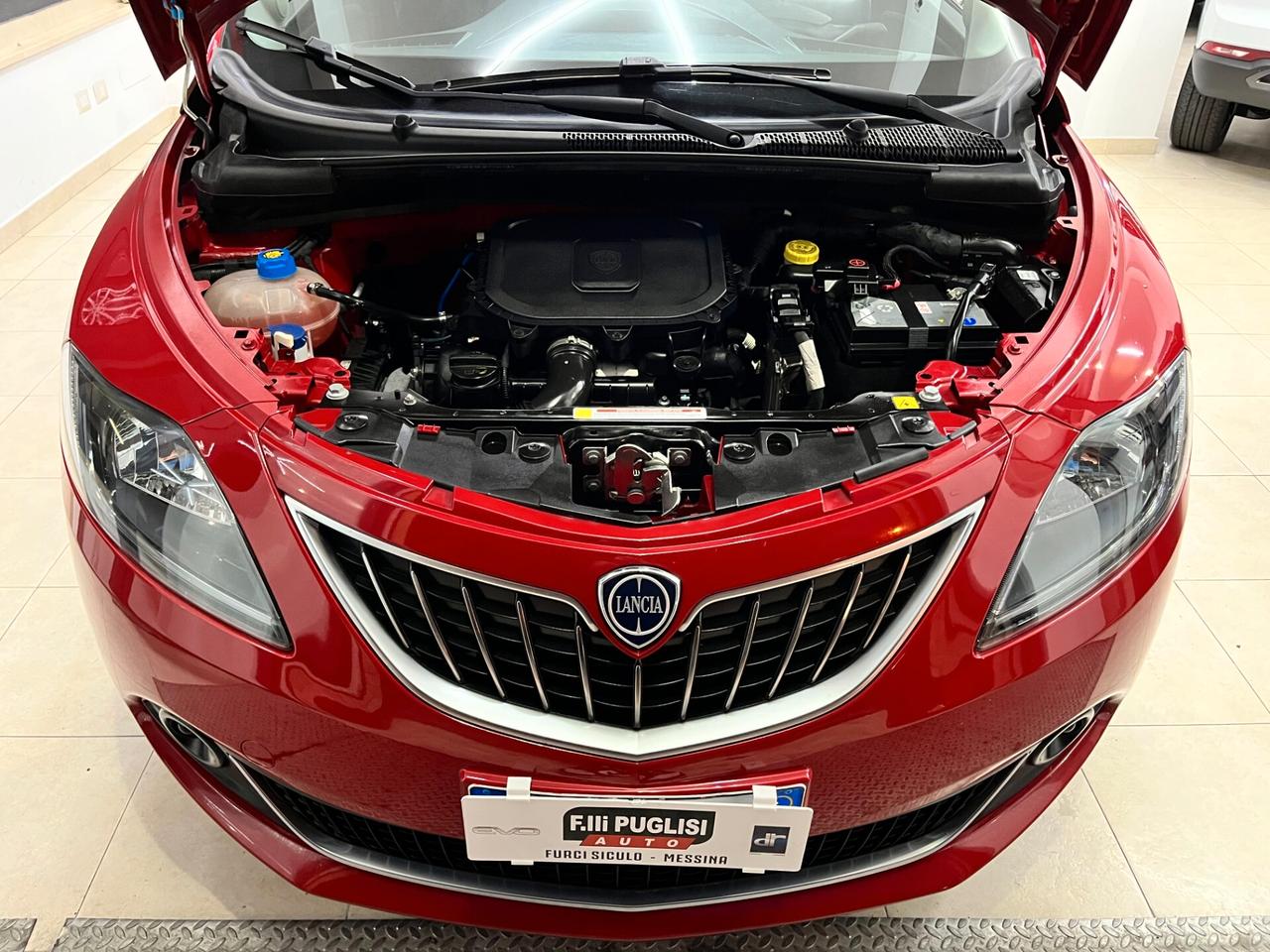 Lancia Ypsilon 1.0 Hybrid Gold KM 56.600 - 2022