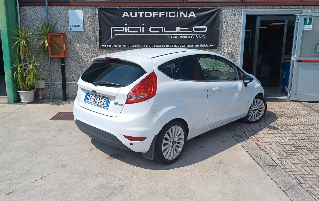 Ford Fiesta 1.4 3 porte Bz.- GPL Titanium