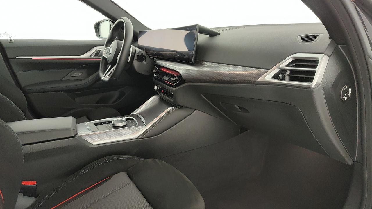 BMW Serie 4 G26 LCI 2024 Gran Coupe - 420d Gran Coupe mhev 48V xdrive MSport auto