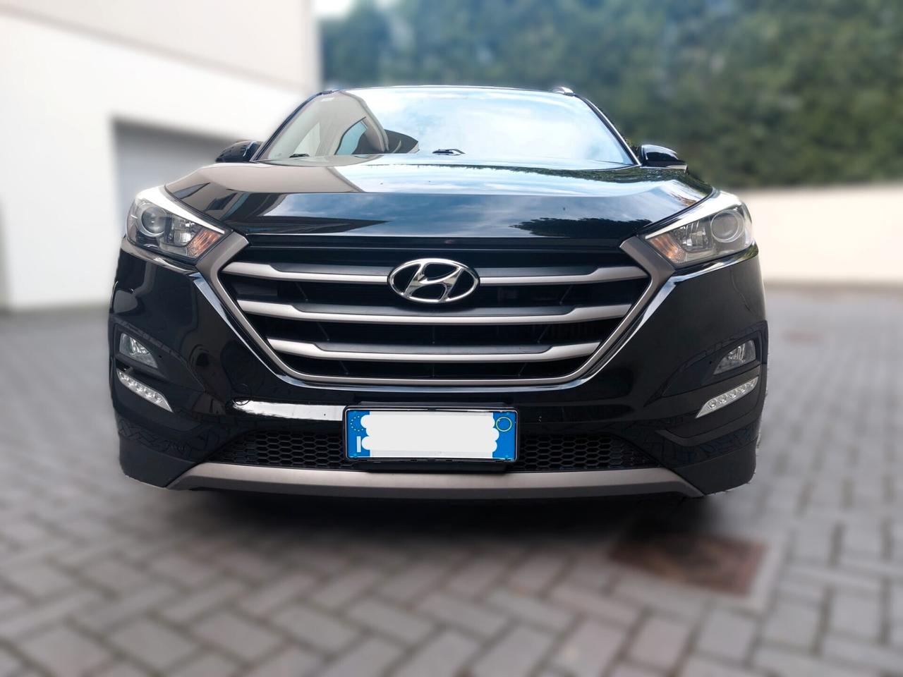 Hyundai Tucson 1.7 crdi Comfort 2wd 115cv Garanzia 12 Mesi