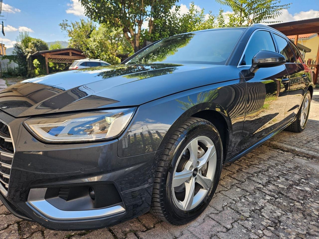 Audi A4 Avant 40 TDI MHEV quattro S tronic 204 CV