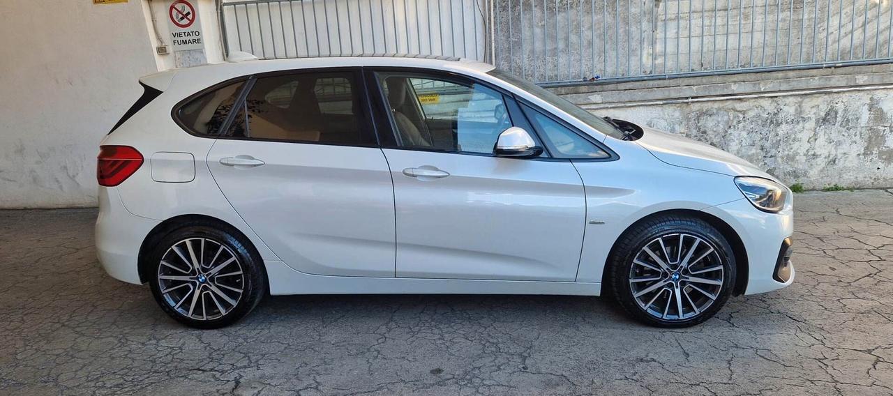 Bmw 2er Active Tourer 218d Sport
