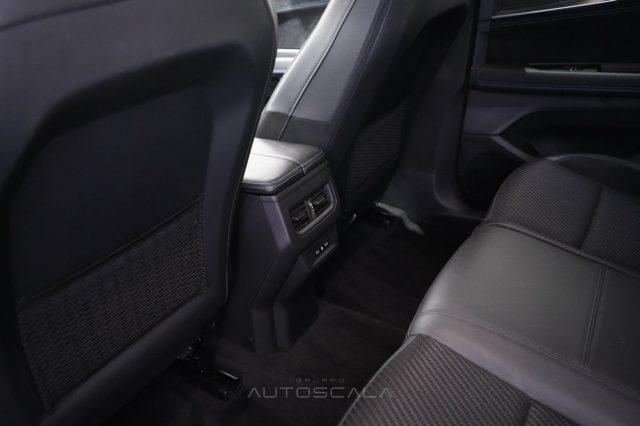 RENAULT Austral Full Hybrid E-Tech 200cv Iconic Esprit Alpine