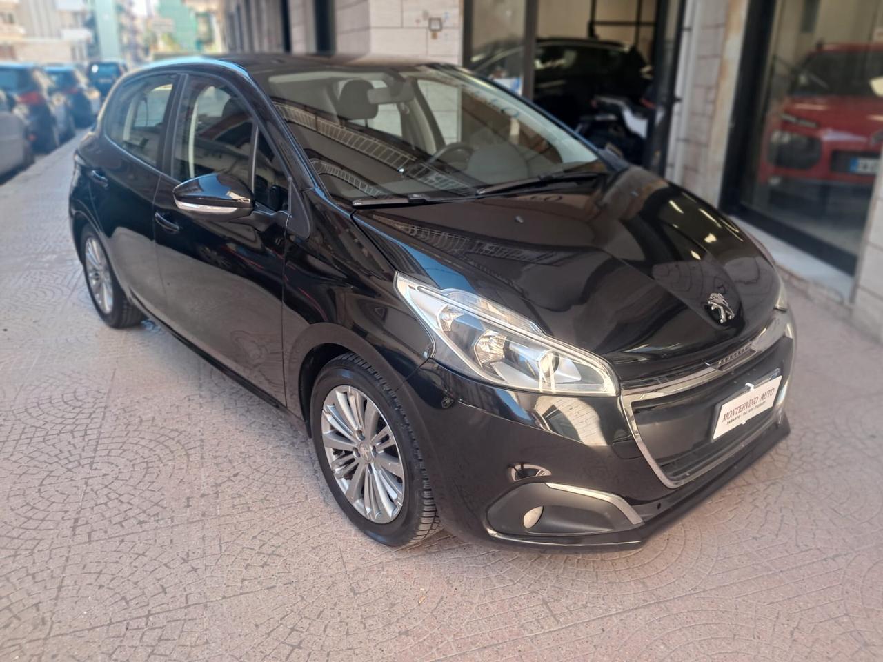 PEUGEOT 208 1.6 HDI Diesel 75 CV-NEOPATENTATI-Euro6990-