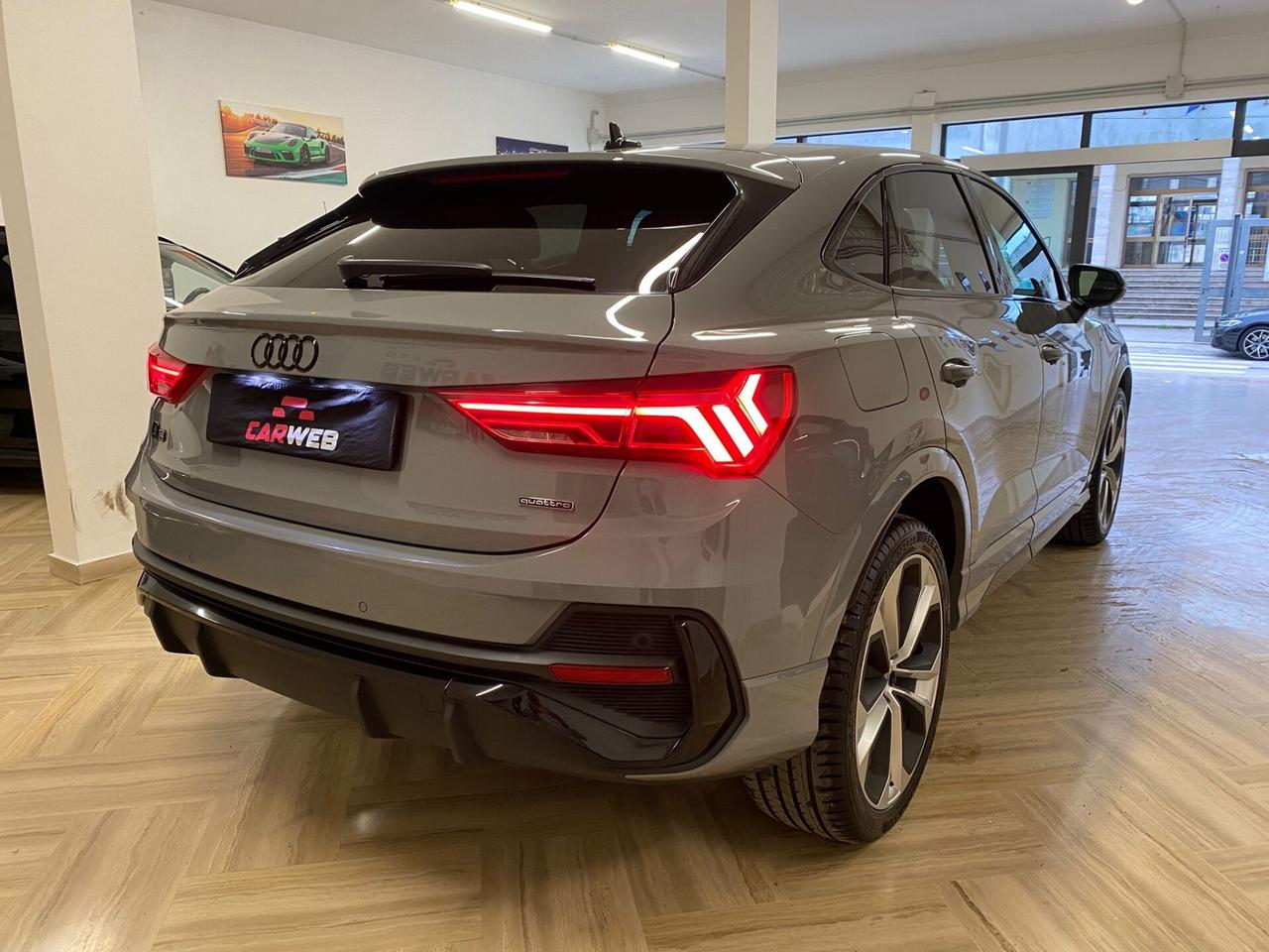 AUDI Q3 SPORTBACK 40 TDI S line 2021