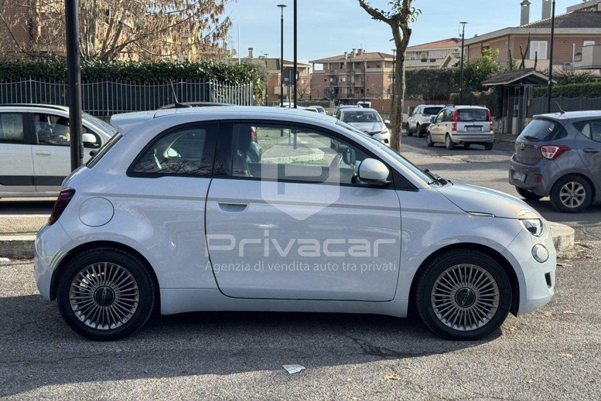 FIAT 500e Berlina 42 kWh Icon