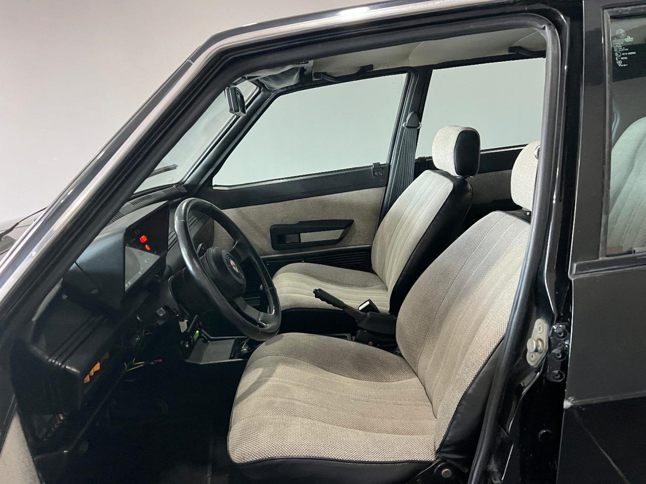 Alfa Romeo Giulietta 1.6 TARGHE NERE / ISCRITTA ASI