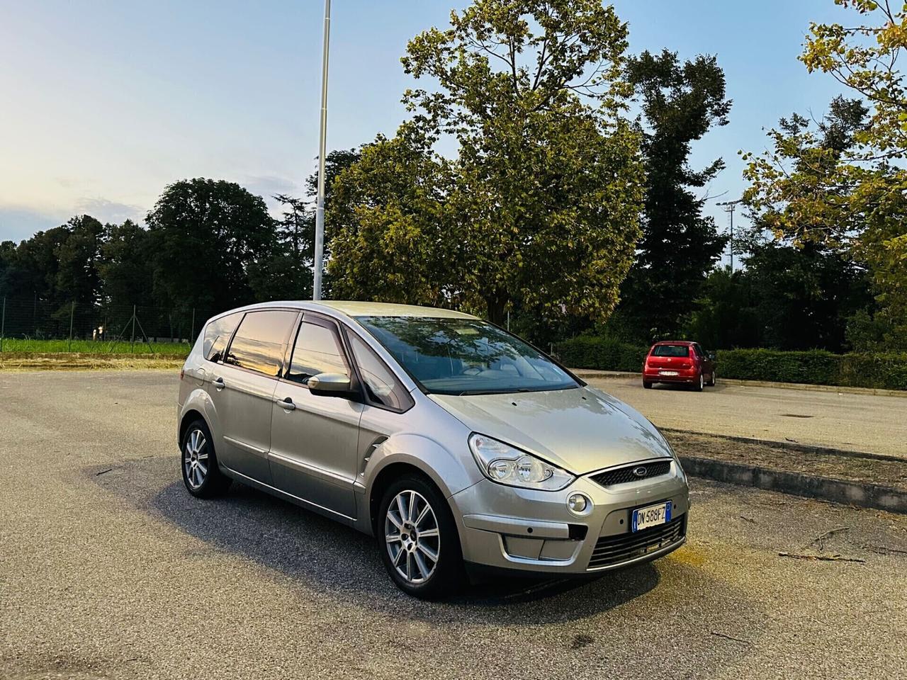 Ford S-Max 2.0 TDCi 140CV Titanium DPF