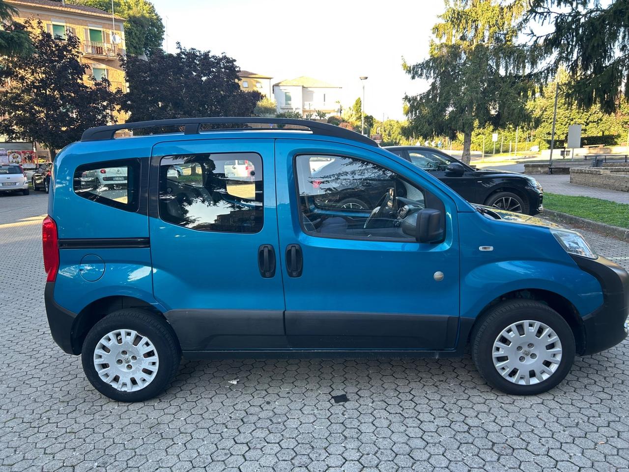 Peugeot Bipper Tepee 1.4 HDi 70CV Outdoor