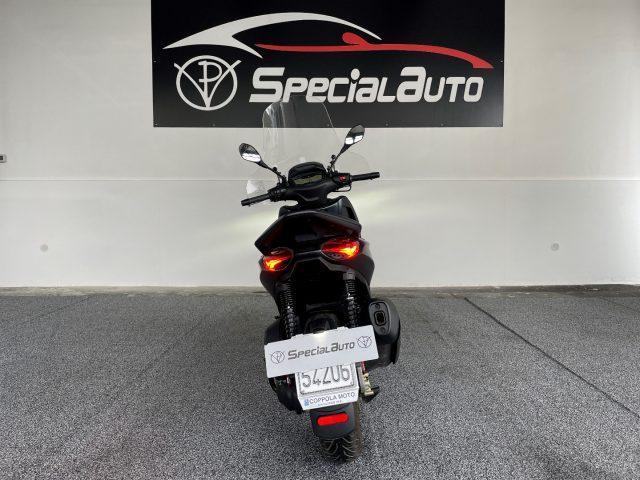 PIAGGIO Beverly 300 i.e. 300cc soli 5000 km