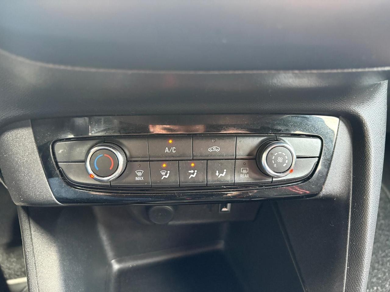 Opel Corsa 1.2 GS LINE- OK NEOPATENTATI - UNICO PROPRIETARIO