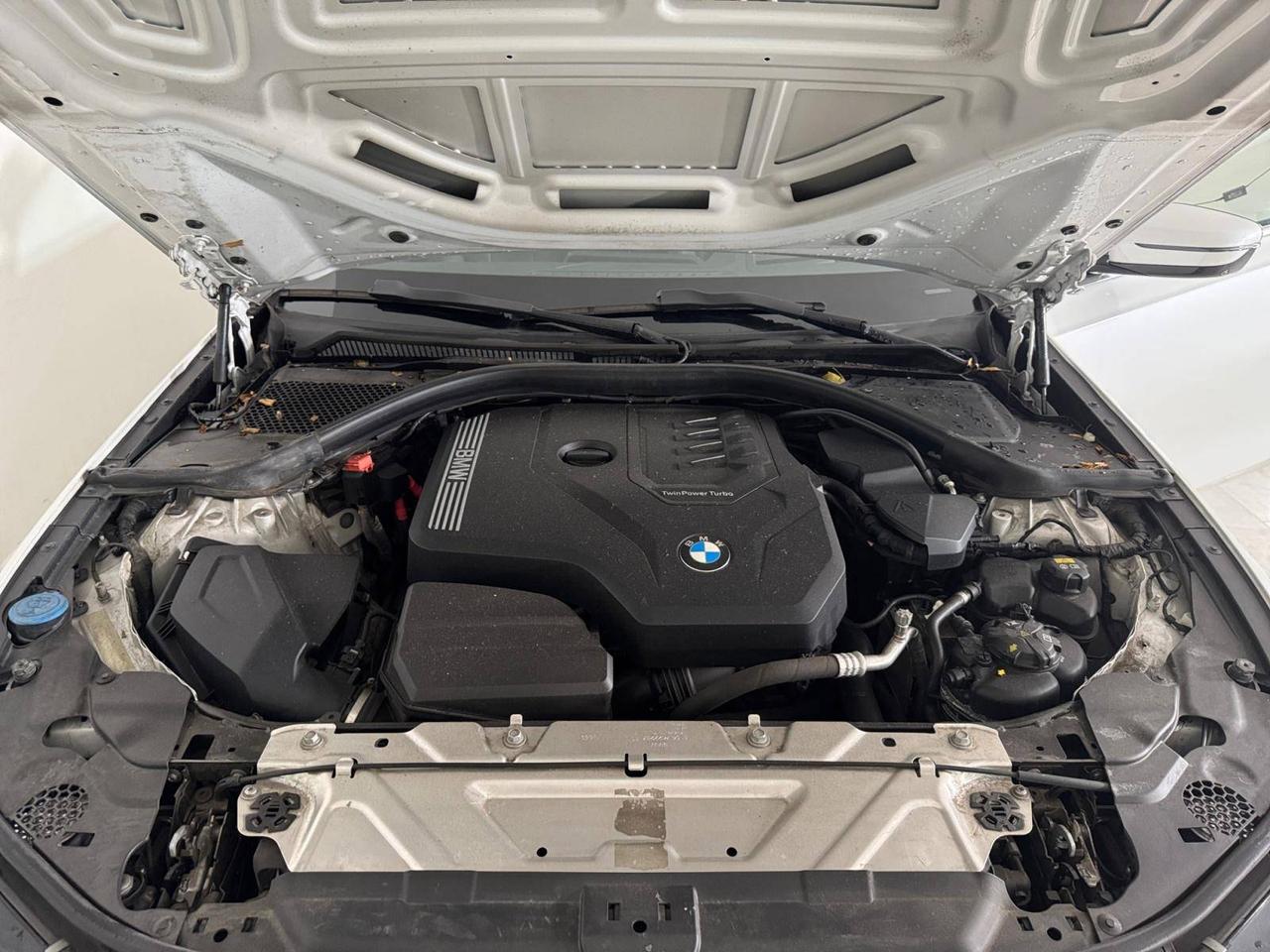 BMW Serie 3 i Touring Luxury