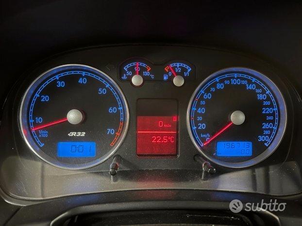 Volkswagen Golf R32 5 porte