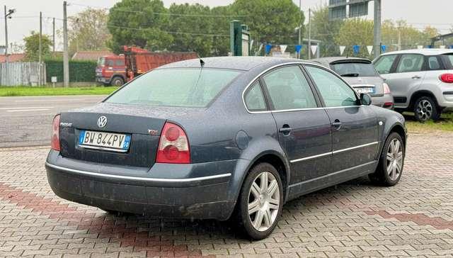 Volkswagen Passat 1.9 tdi Highline 130cv