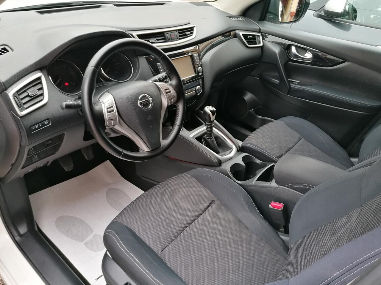 Nissan Qashqai 1.5 dCi DPF Tekna
