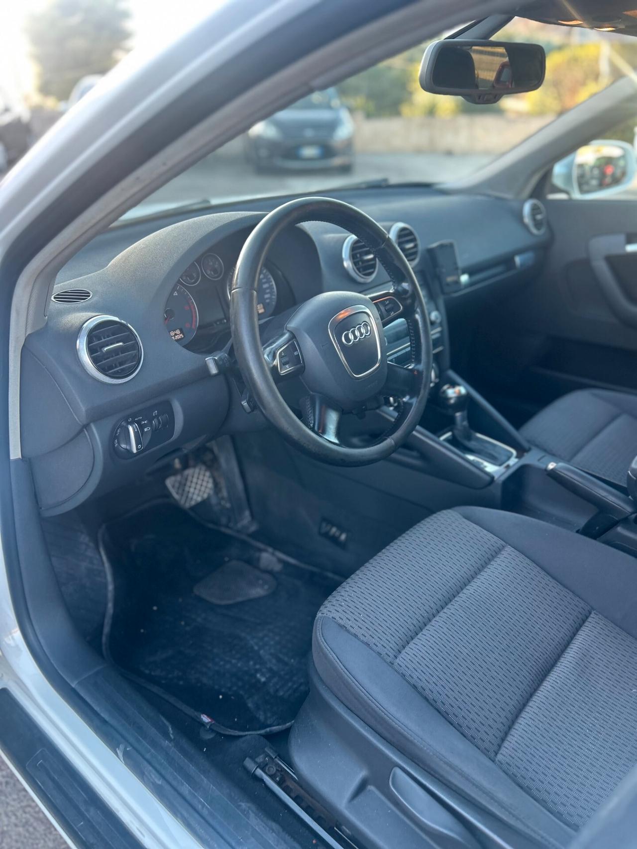 Audi A3 SPB 2.0 TDI 140 cv S tronic Attraction
