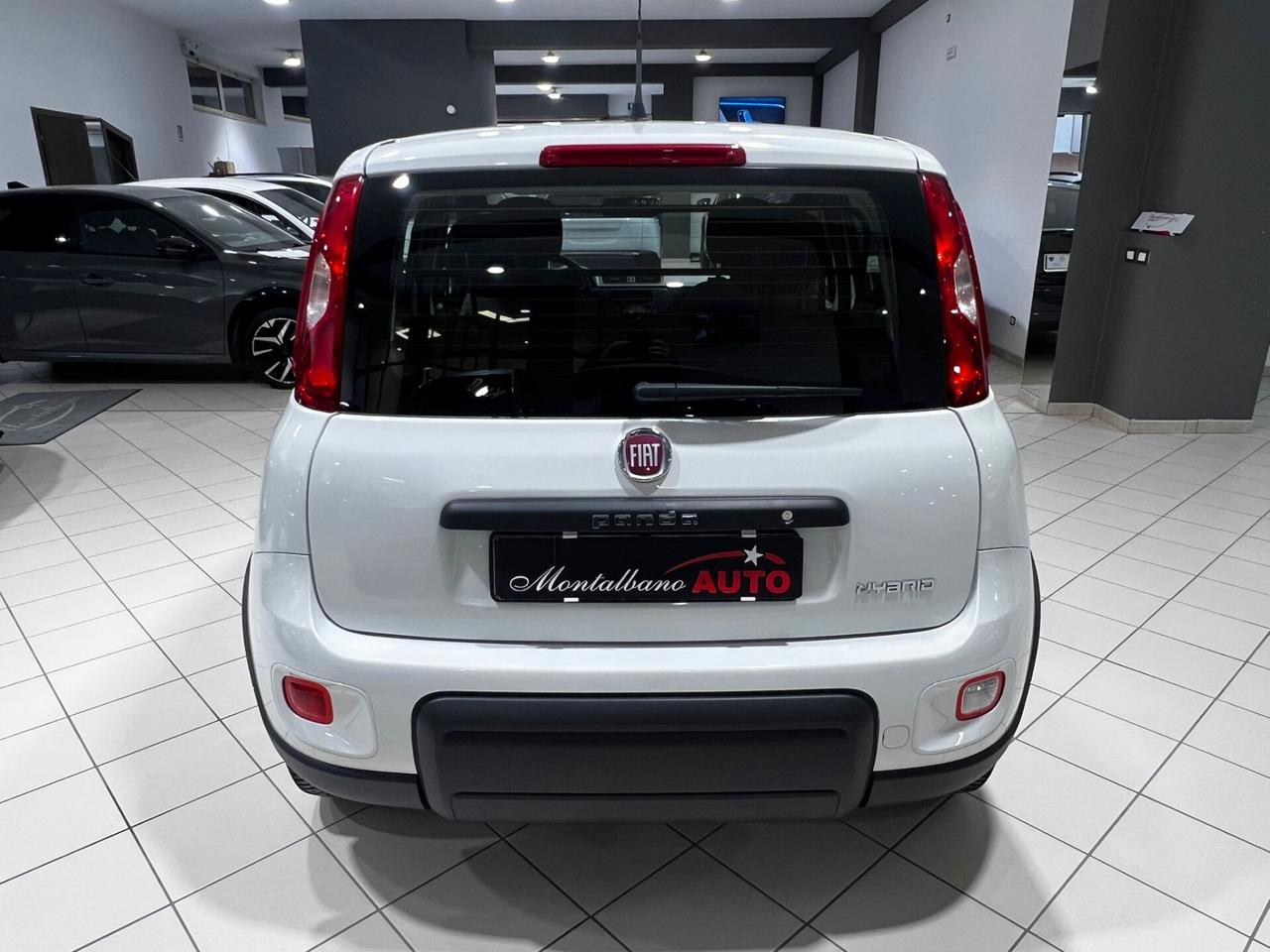Fiat Panda 1.0 GSE S&S Hybrid Street Van 4 posti