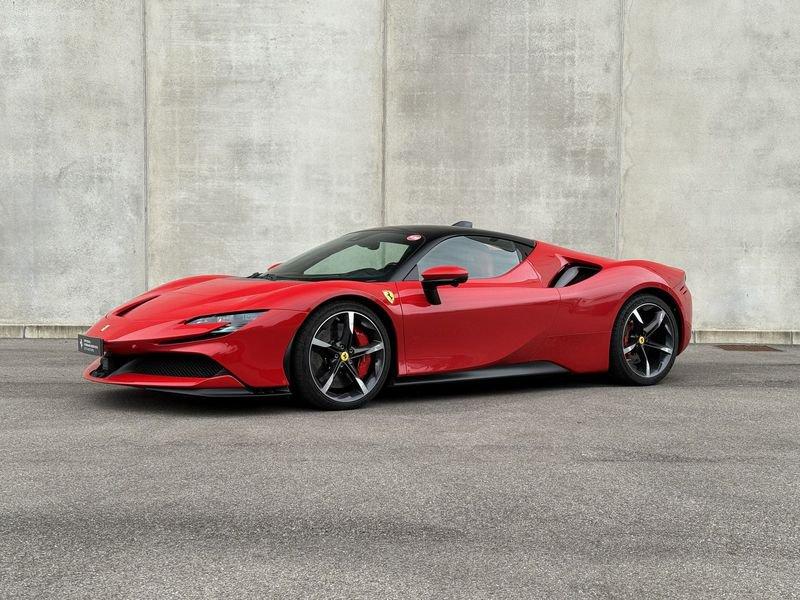 Ferrari SF90 SF90 Stradale - IVA ESPOSTA-UNICO PROPRIETARIO