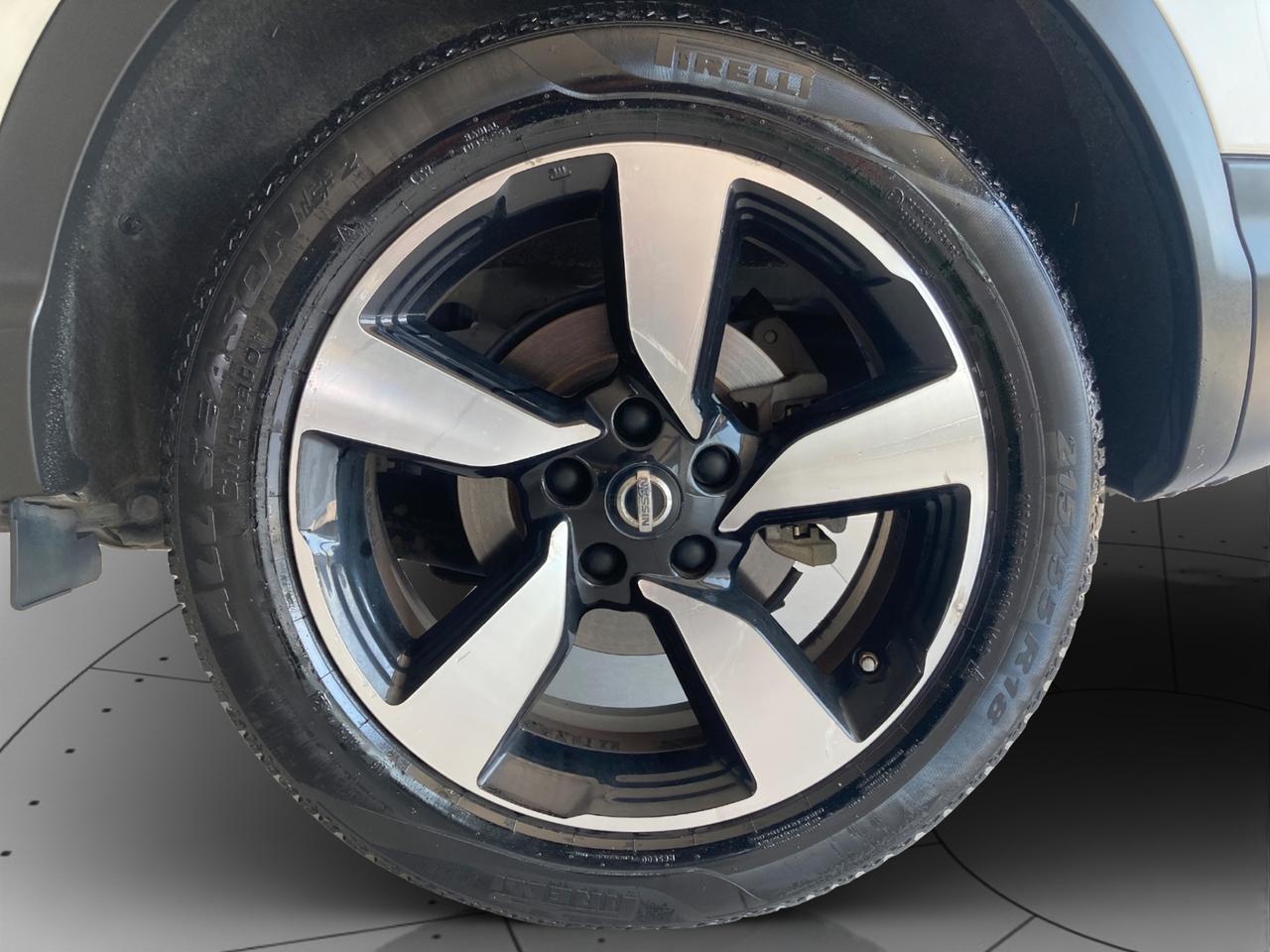 NISSAN Qashqai 1.5 dci 360 110cv E6