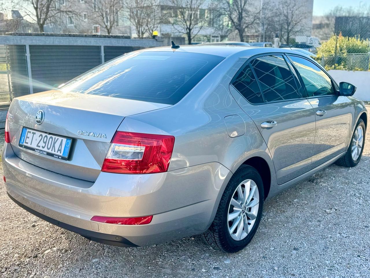 Skoda Octavia 2.0 TDI 150cv - 2014 - 90.000km