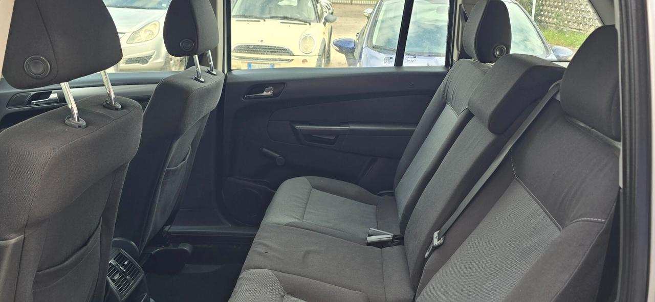 Opel Zafira 1.6 16V ecoM 94CV Cosmo